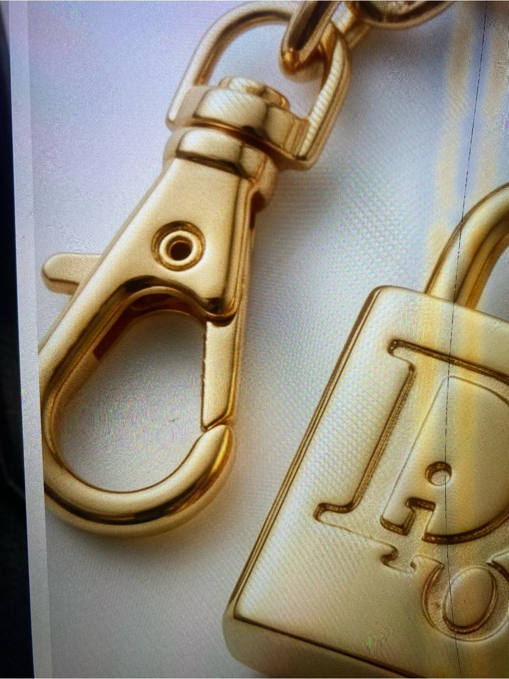 Gold Lock Keychain with Chain Charm unbranded fashion